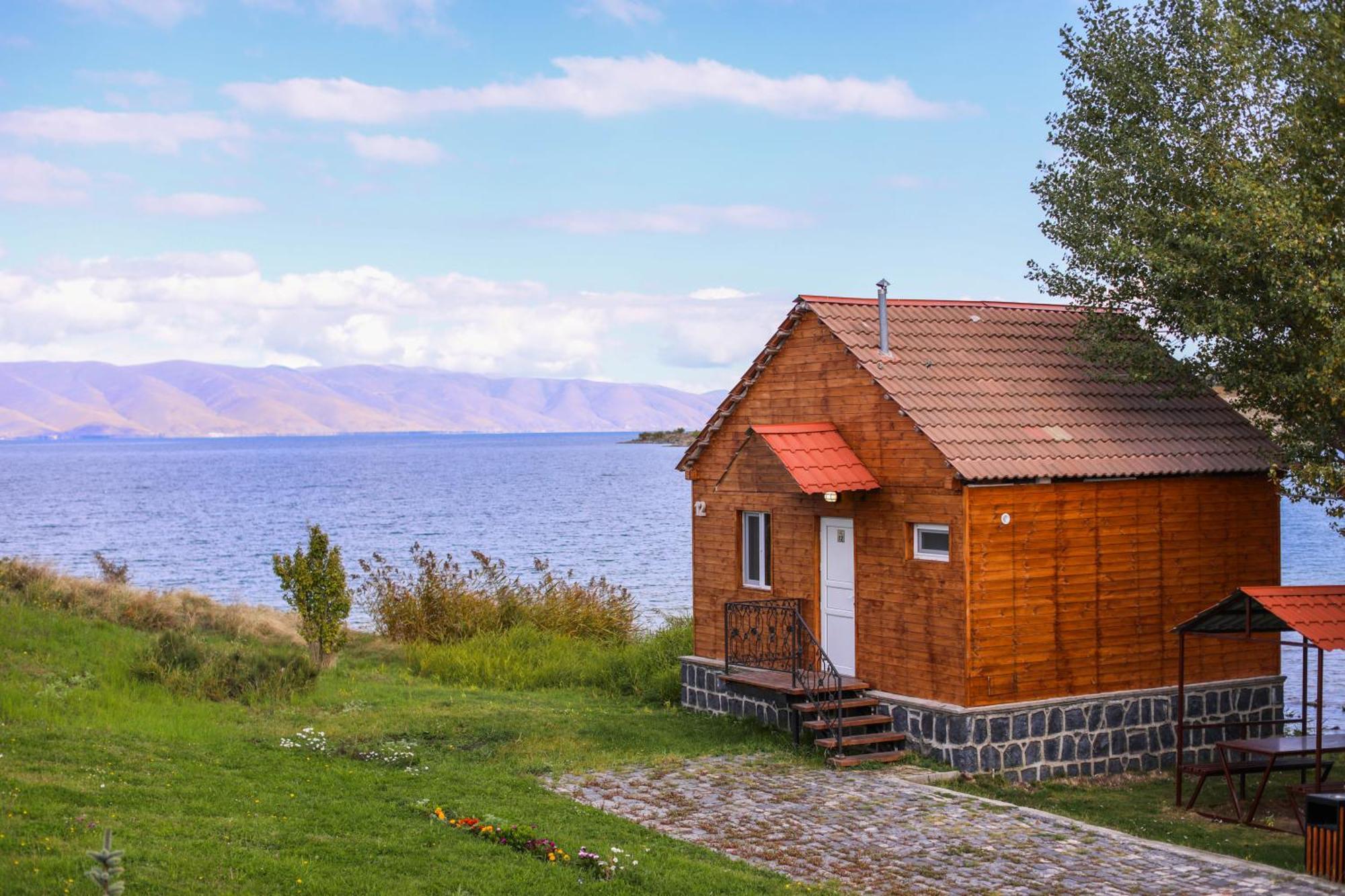 Noy Land Resort Sevan Eksteriør bilde